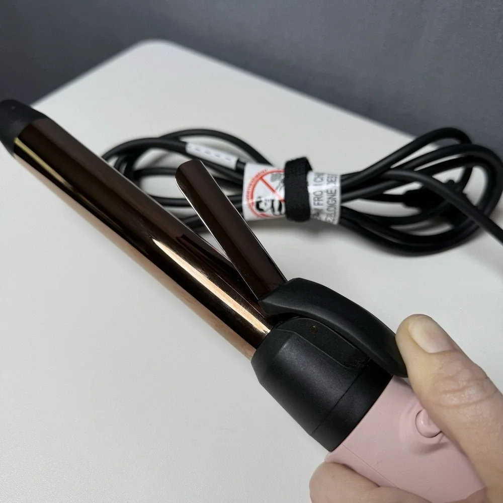 Lange 25MM Titanium Rotating Curling Iron, Color Blush, Le Pirouette - Picture 5 of 7